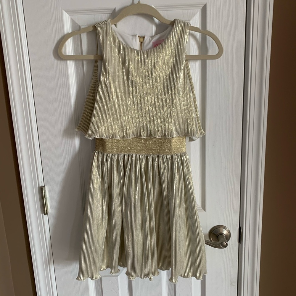 Roman style girls dress